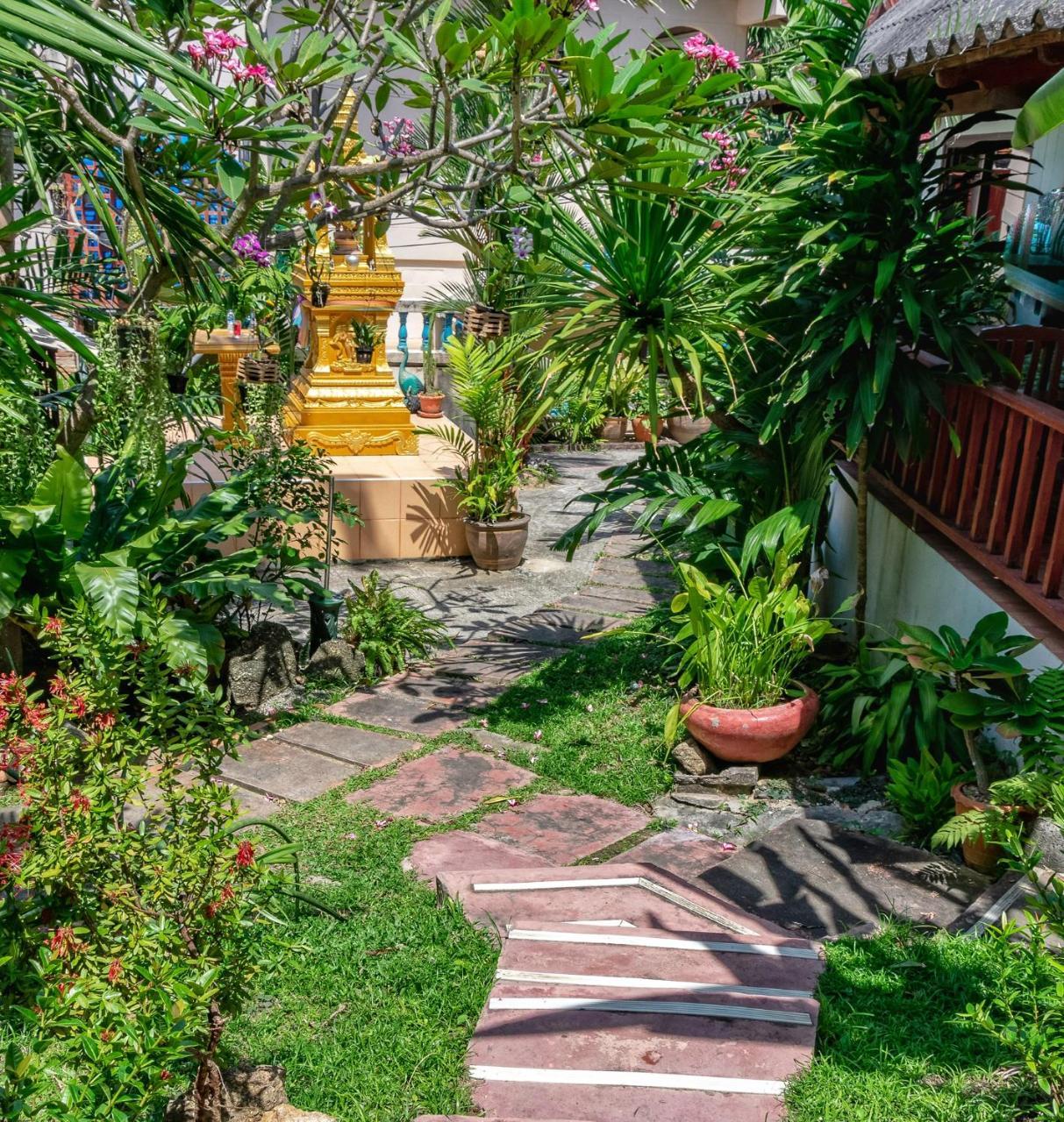 Kata Leaf Resort Phuket - Exteriör bild